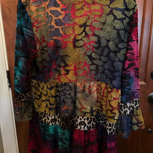 Calessa Vibrant Multicolor Top Size Large sku#92 - Picture 8 of 12